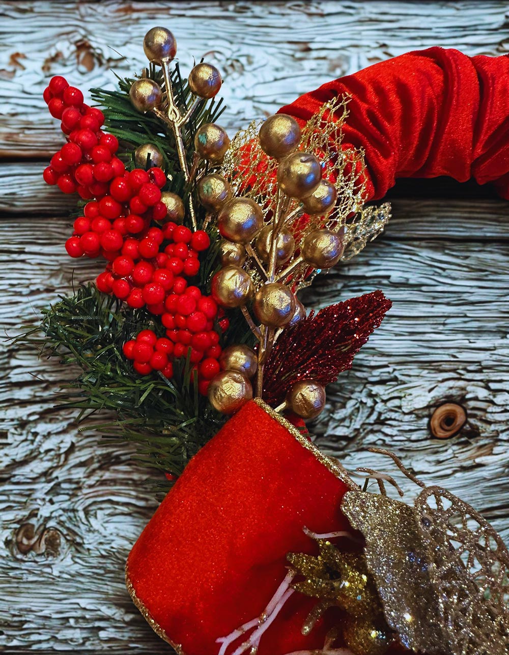 Kırmızı Şık Yılbaşı Kapı Süsü - Yılbaşı Dekoratif Kapı Süsü - Çelenk